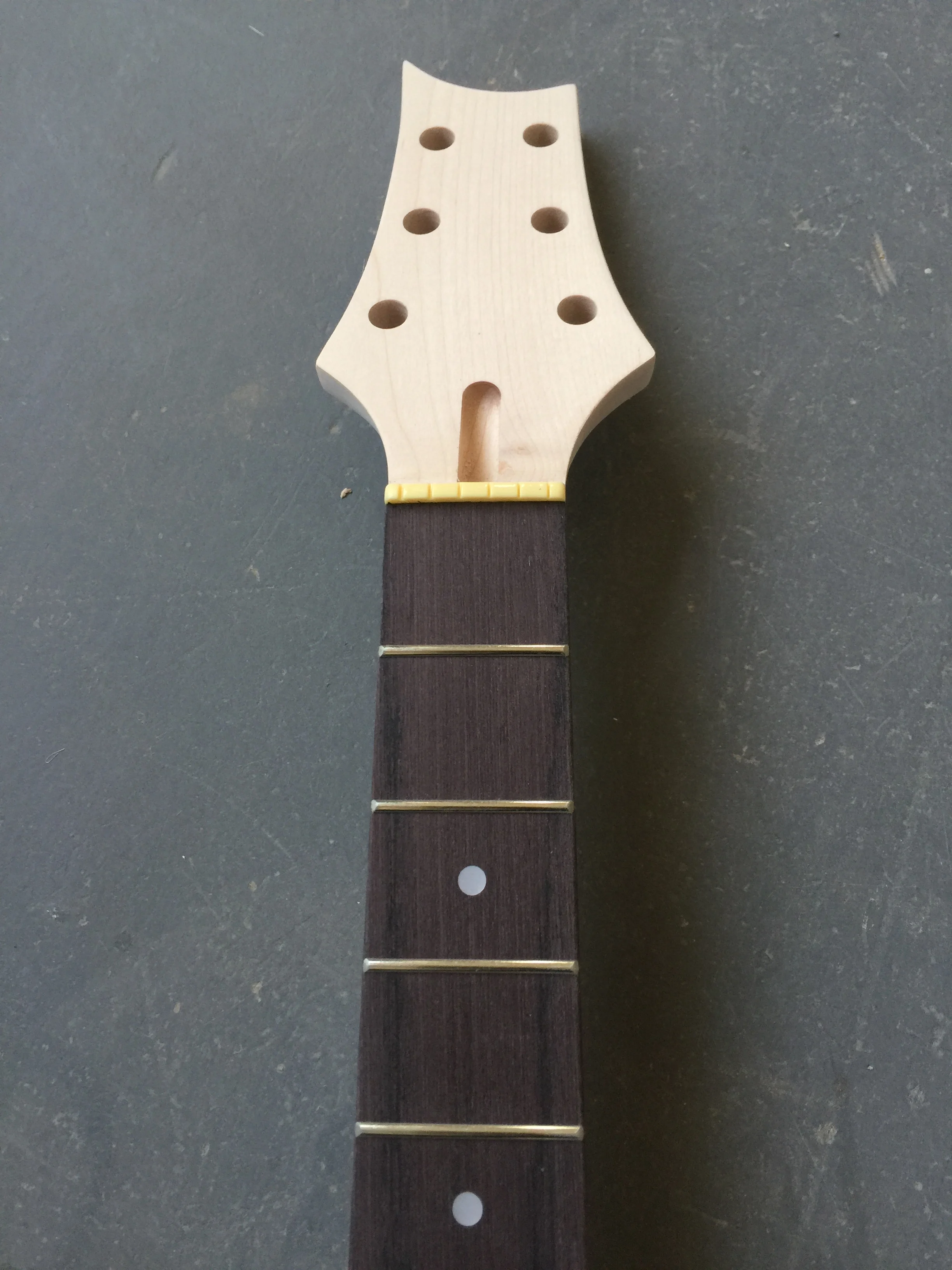 

22F Guitar Neck Rosewood Fingerboard Maple Neck Standard Size