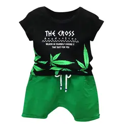 Cocuk Giyim/Летняя одежда для маленьких мальчиков Топ с принтом в виде листьев и букв; однотонные шорты; комплект повседневной одежды; Vetement Enfant