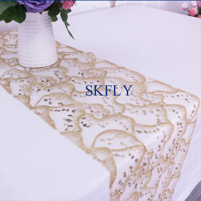 

RU036A New gorgeous unique design good quality factory supplier wedding shinny gold embroidery pattern sequin table runner