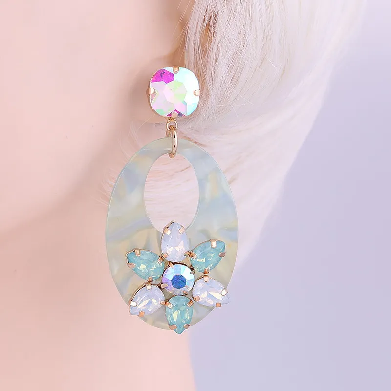 Earrings Lt Green