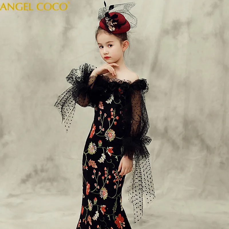 

Ball Gown Round Neck Light Black Tulle Flower Girl Dress Appliques First Communion Dress Wedding Party Custom Made Robe Fille