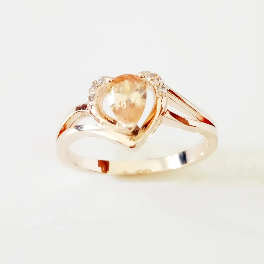 Women Wedding Ring New Cute Women Rings Fashion Jewelry Heart Shape Red Cubic Zircon Stone Wedding Jewelry
