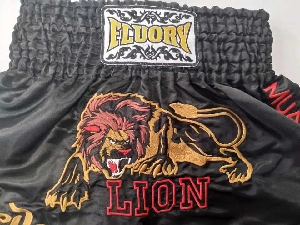 Шорты muay thai с вышивкой льва