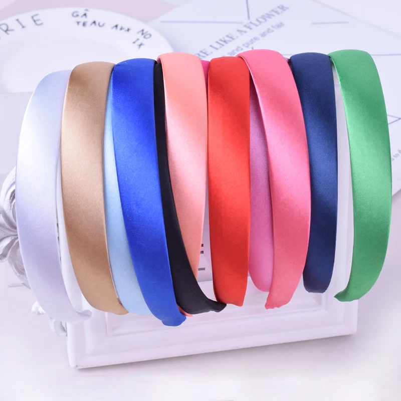 20pcs/lot Candy Color Satin Covered Resin Hairbands For Children Girls Solid Satin Hair Bands DIY Headband Hair Hoop 20mm Wide beige petal flower garland hair hoop tiara bride wedding hairbands hair accessories