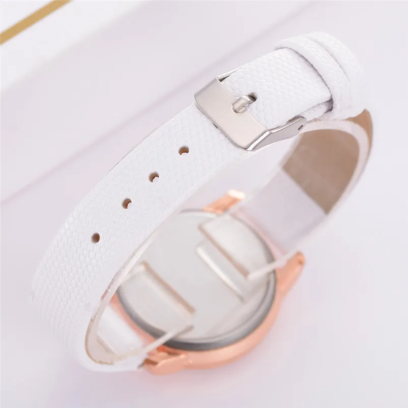 Fashion women's watches brand luxury ladies Retro Peacock Leather Sapphire Simulation Analog Quartz Watch Montre femme Y24 (14)