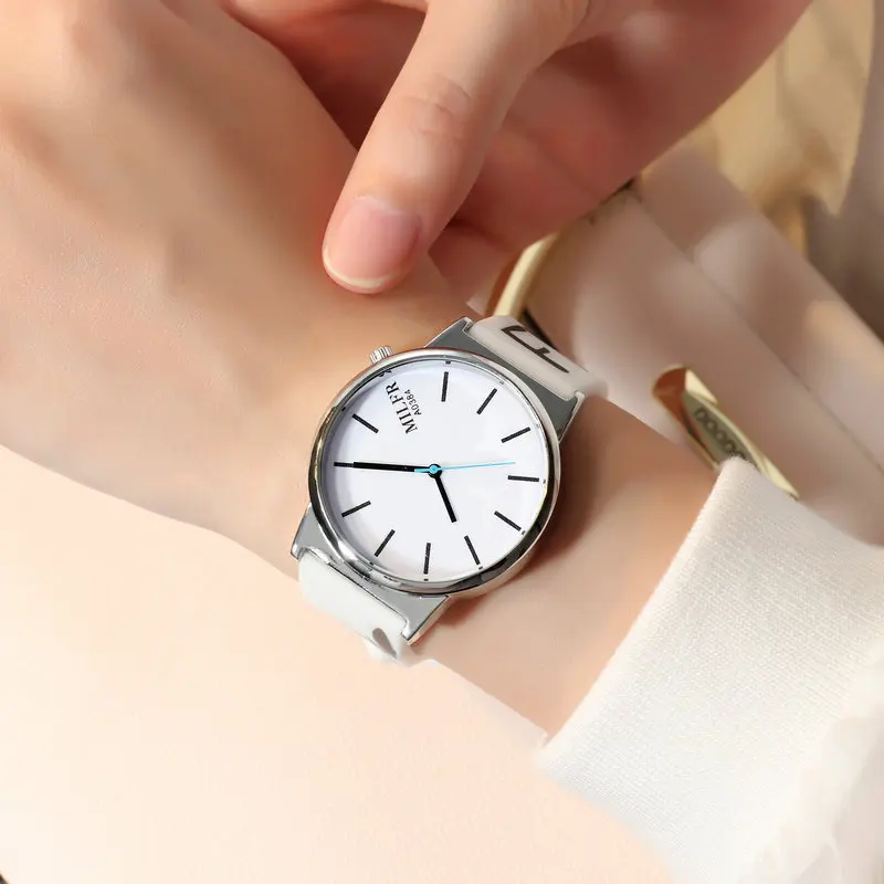 

Creative Graffiti Silicone Women Watches 2018 Top Fashion Bracelet Wristwatches Cute Candy Dress Quartz Watches Relogio Feminino
