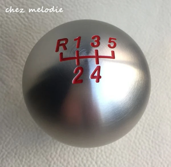 

Universal aluminium alloy Gearshift knob 5*7.7cm for Volkswagen POLO GOLF SAGITAR all models Manual transmission
