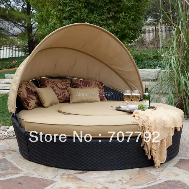 Hot sale round rattan outdoor folding sofa bed / sofa cum bedin Sun