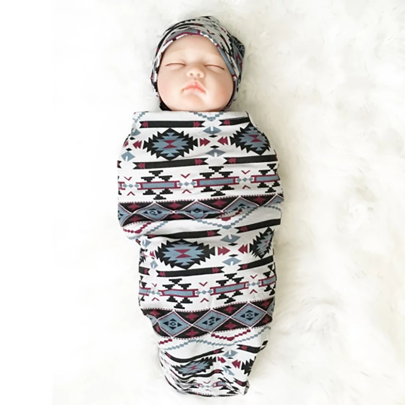 

Newborn Baby Sleeping Bag Baby Boy Girl Wrapped Blankets+Hat 2PCS 2017 Autumn Baby Swaddle Muslin Blanket Toddler Sleeping Bag