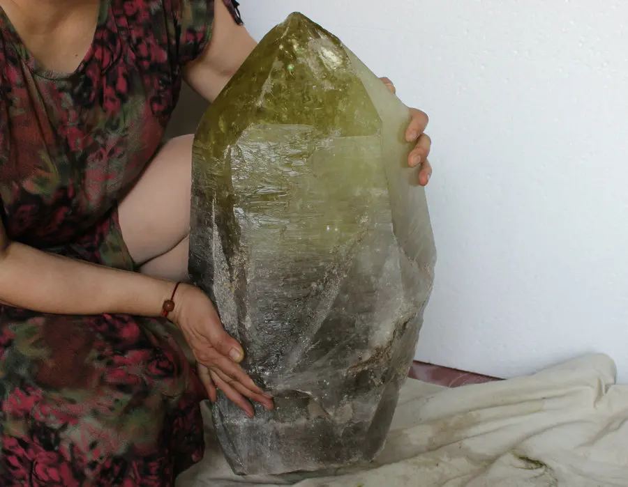 

50.4KG 111LB Huge Raw Natural Smoke Citrine Rainbow Quartz Crystal Point Rough Metitation Stone , Great Quartz. CDHC