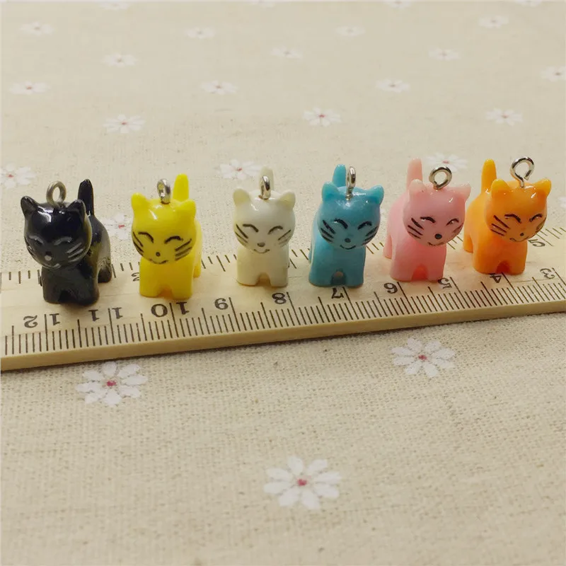 

Free shipping! set 10pcs resin cats so Cute animal charms.3D resin cat pendant resin animal for key chain/phone decoration,DIY.