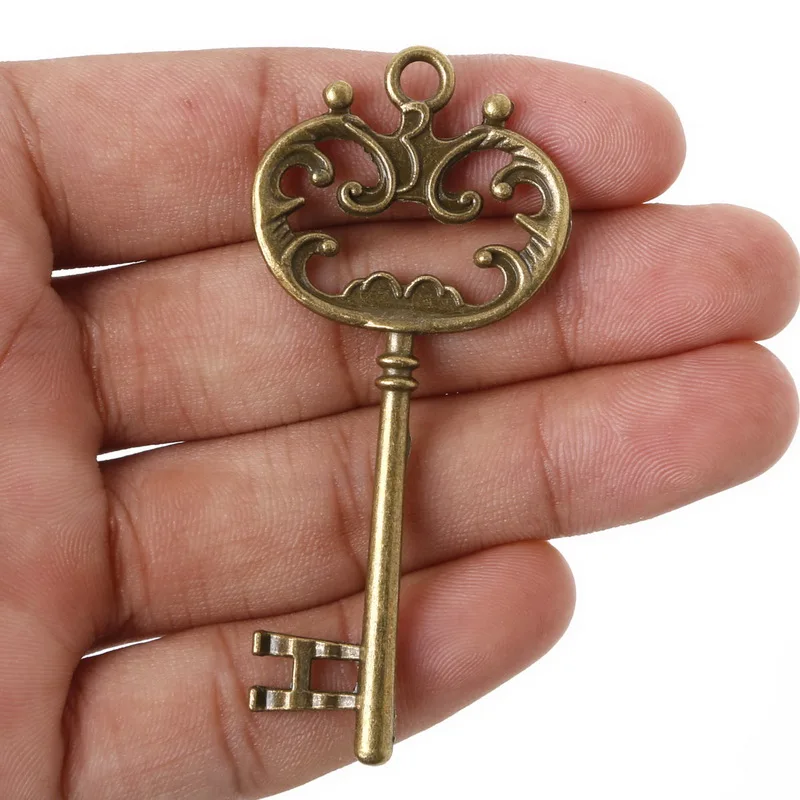 

New Arrival 20Pcs 69x31mm Antique Bronze Metal Pendant Key Charms Jewelry Findings Accessories For DIY
