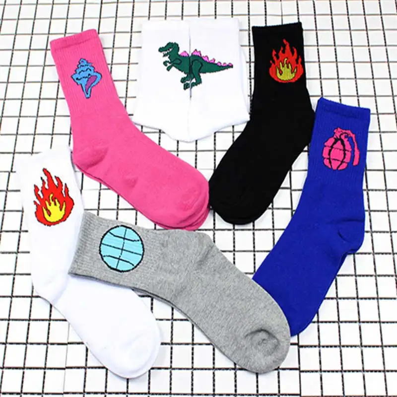 Epous Harajuku Funny Patterned Socks Hipster Fire Dinosaur Print Short Art Socks Sporty Women Pink Pistol Ankle Socks Female SOX