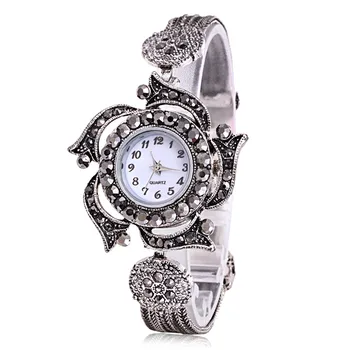 

Women Round Full Diamond Bracelet Watch Analog Quartz Movement Wrist Watch Bracelet Relogios Feminino Dropship L1123