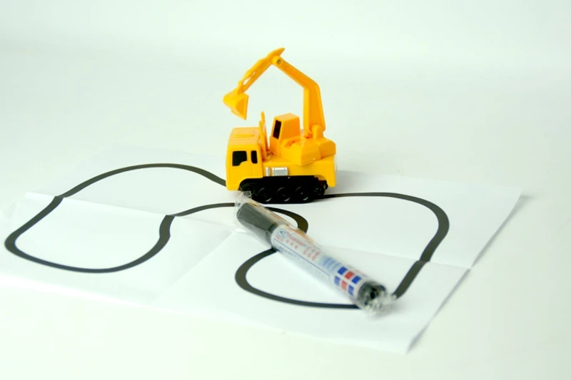 Мини Индуктивный экскаватор волшебная игрушка грузовик автомобиль мини ручка Индуктивная электрическая игрушка, прекрасный подарок для детей литые автомобили игрушки