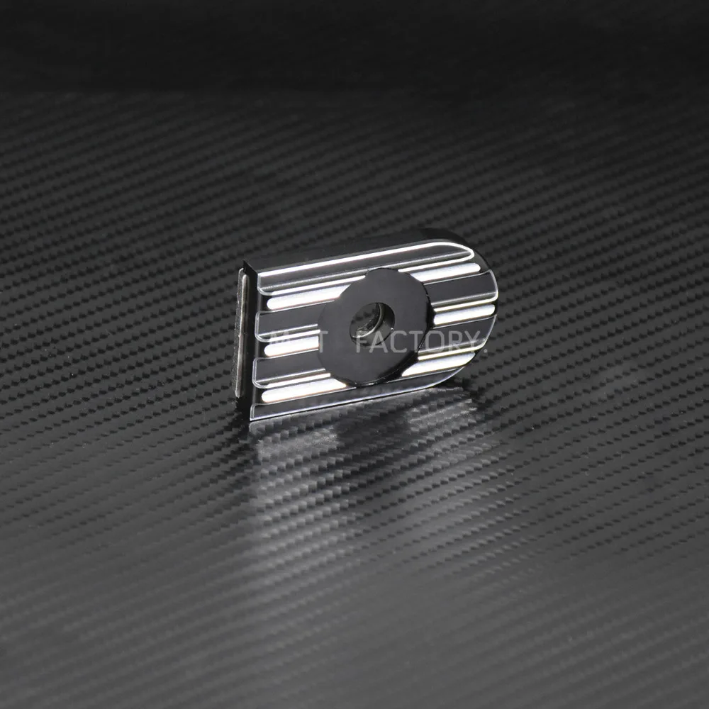 Cover CR009001c