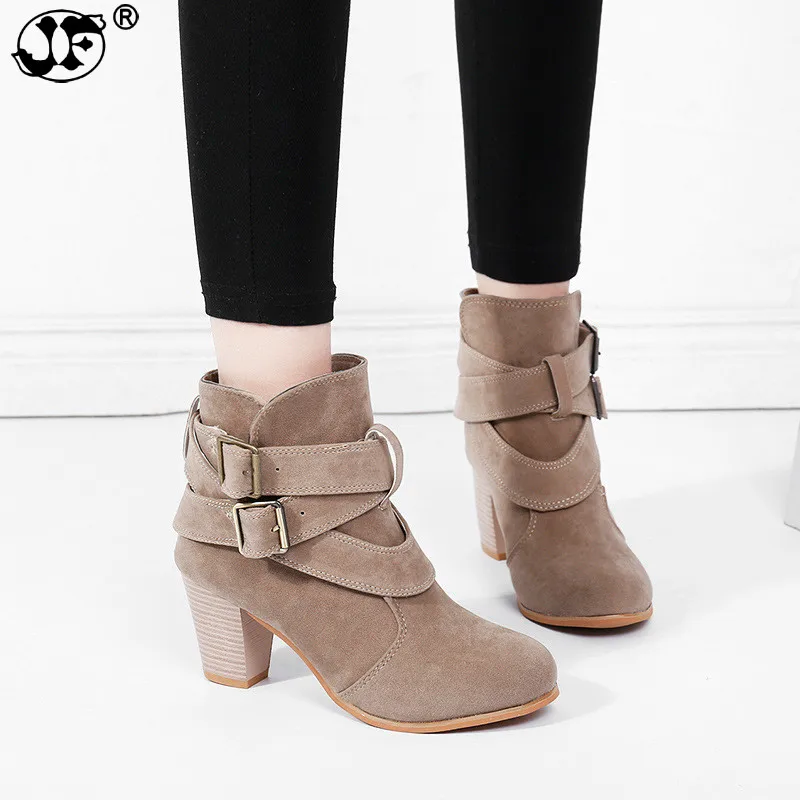 

2019 size35-43 Autumn Winter Women Boots Casual Ladies shoes Martin boots Suede Leather ankle boots High heeled zipper Snow boot