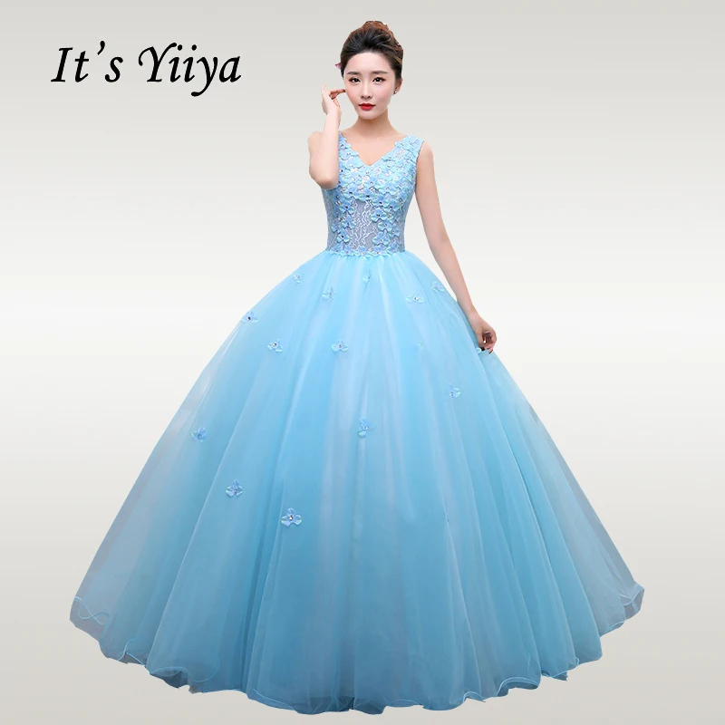 

It's YiiYa Wedding Dress Plus Size Appliques O-neck Elegant Blue Wedding Gowns Flowers Sleeveless Long Vestido de novia CH017