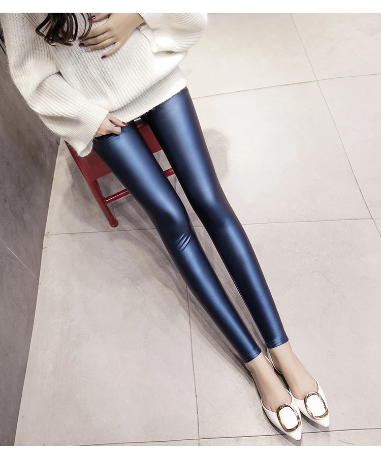 Осенне-зимние новые корейские женские леггинсы из искусственной кожи, 4 цвета, узкие облегающие штаны, S-2XL, тонкие или толстые сексуальные дамские леггинсы