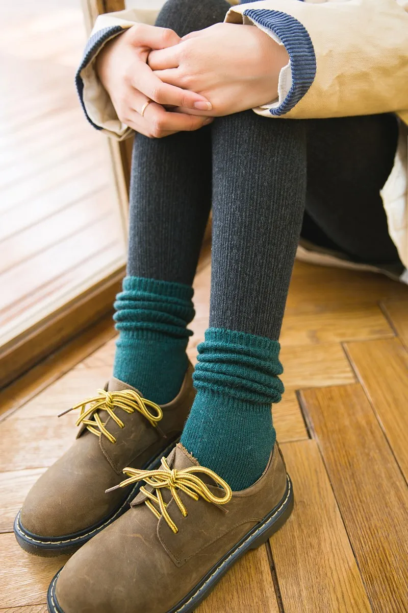 Зимние плотные носки из 80% шерсти, теплые свободные носки, 10 видов однотонных цветов, базовые зимние женские носки, художественный стиль ретро, красный, желтый, зеленый