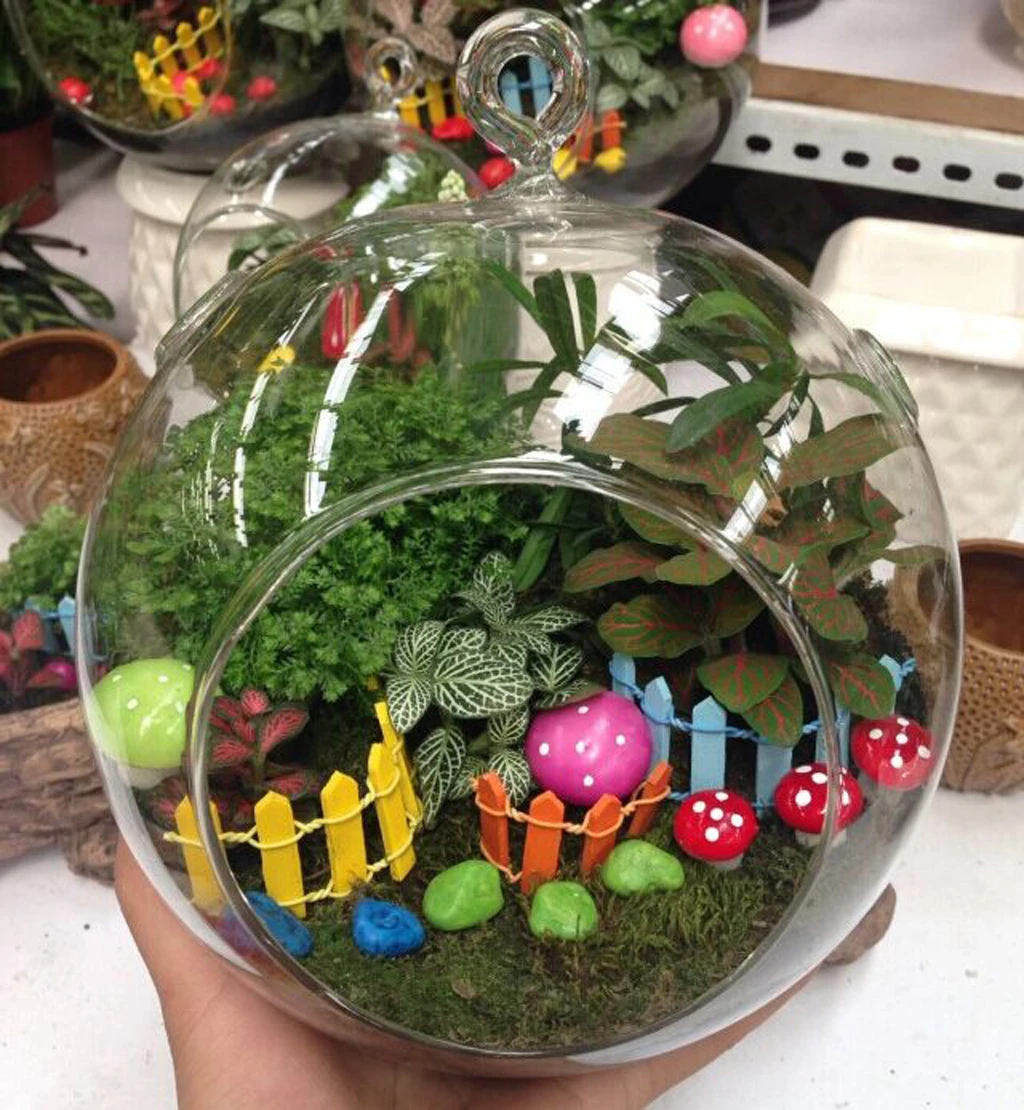 Mini Doll House Garden Picket Fence Micro Landscape Bonsai Terrarium Ornament  perfect for any miniature garden landscape DIY 
