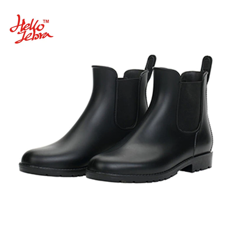 trendy rain boots 2018