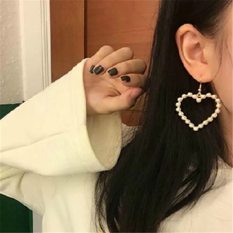 

New Gold Color Alloy Love Heart Shape Drop Earrings For Women Imitation Pearl Dangle Earring Party Wedding Jewelry Gifts e0286