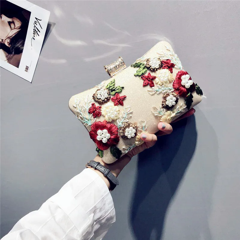 

Unique Pillow Type Shoulder Bags with Flowers,Graceful Ladies' Day Clutches, Embroidered Evening Banquet Bags,Shiny Square Bags.
