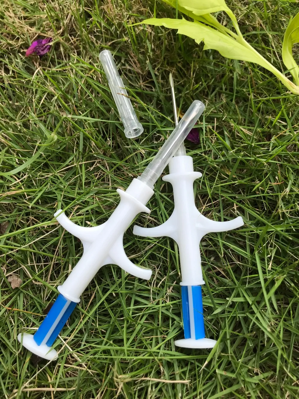 

800pcs 1.4*8 FDX-B ISO11784/785 RFID Id Injector Pet Glass Tag Microchip Syringe for animals Pig Cow Cattle Horse Dog Fish Snak