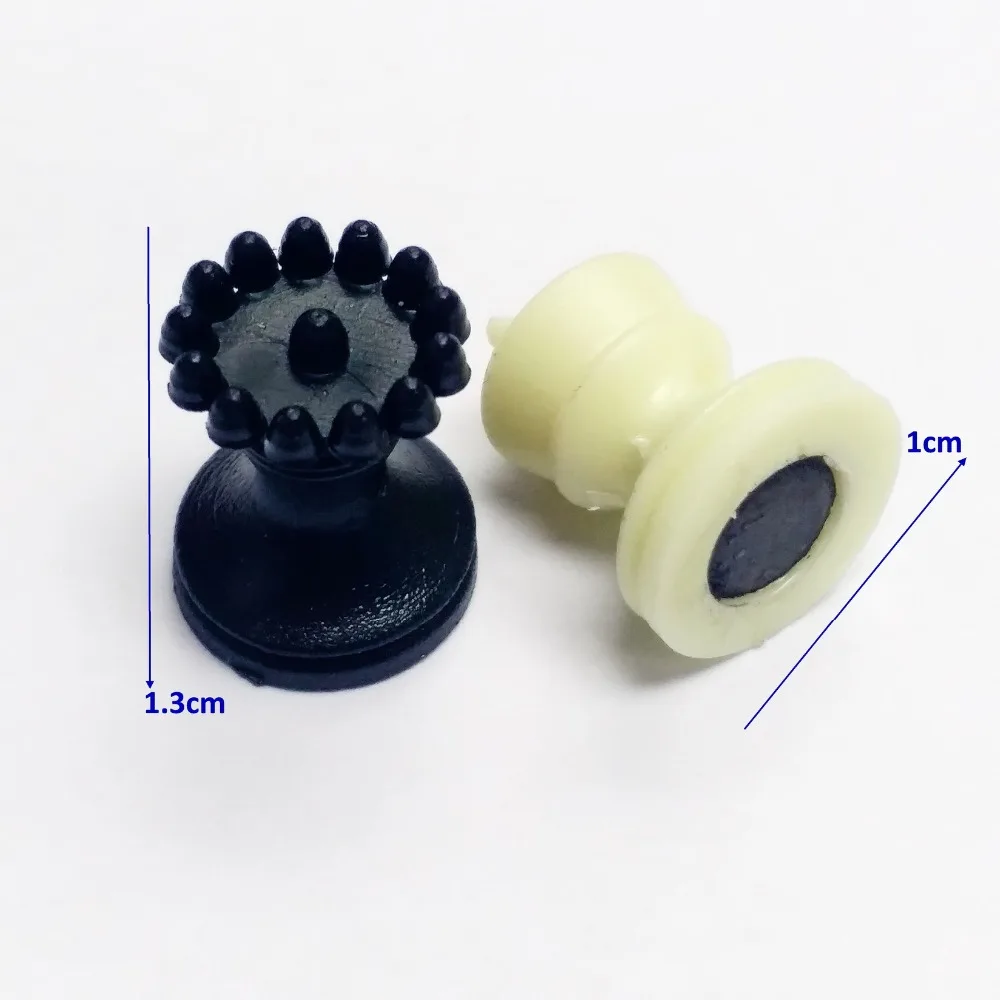 E832 Magnet Chess        21g
