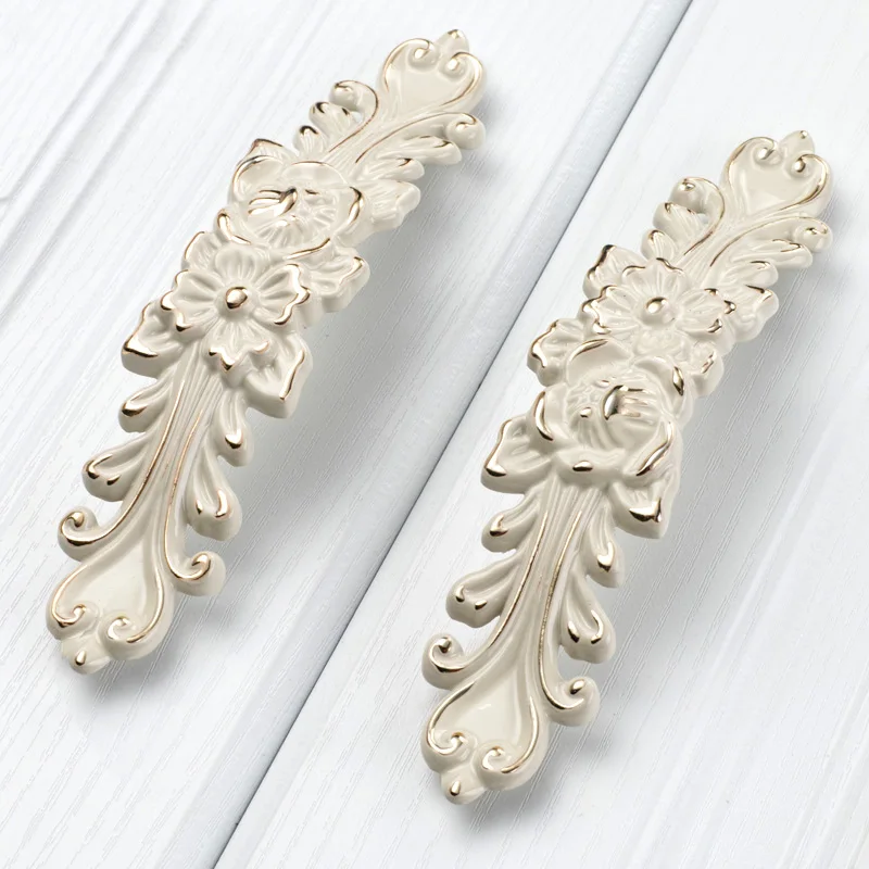 Classical Pattern Handle Furniture Cabinet Wardrobe Knobs and Pulls,Kitchen Cupboard Drawer Door Handles Antique Pens White Gold