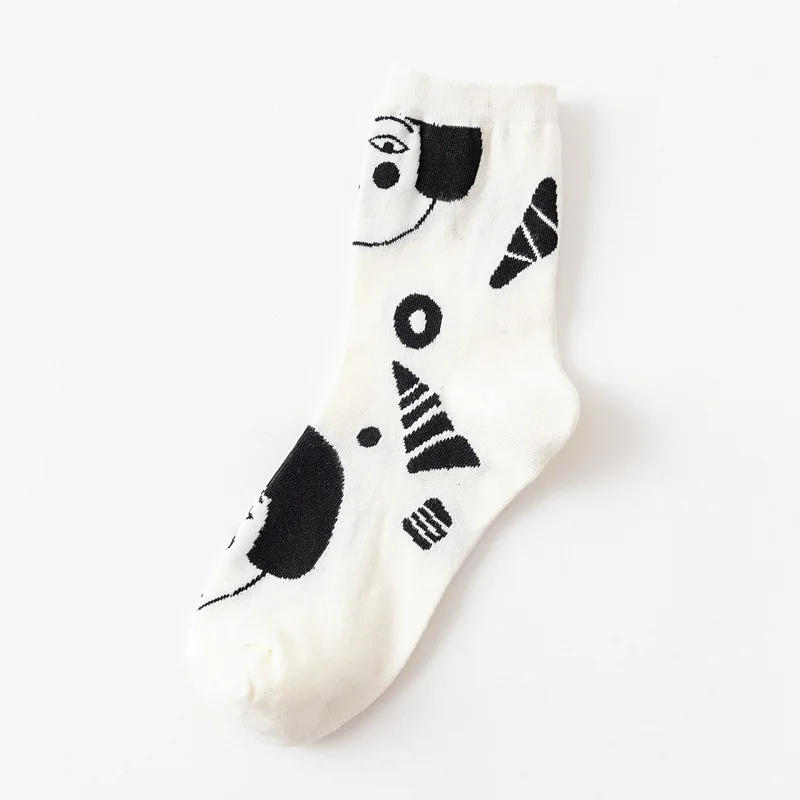 Autumn-Winter-Funny-Socks-Women-Cotton-Cartoon-Cute-Socks-Long-Letter-Harajuku-Woman-Socks-Ladies-Thick(4)