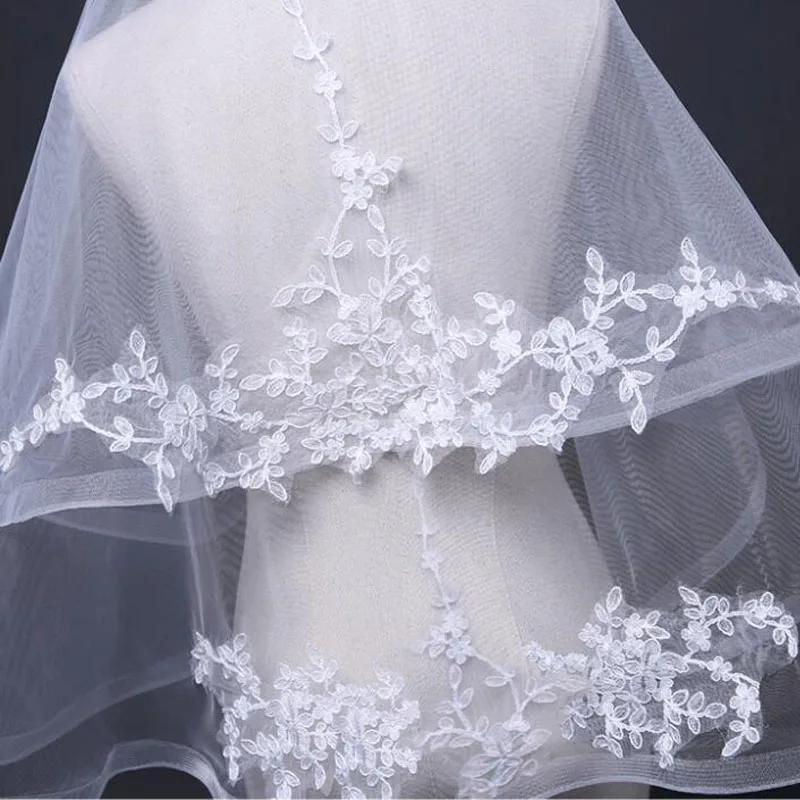 LORIE Two Layer Tulle Wedding Veils Short With Cut Edge White Lace Bridal Veil with Comb Free Shipping LORIE Two Layer Tulle Wedding Veils Short With Cut Edge White Lace Bridal Veil with Comb Free Shipping