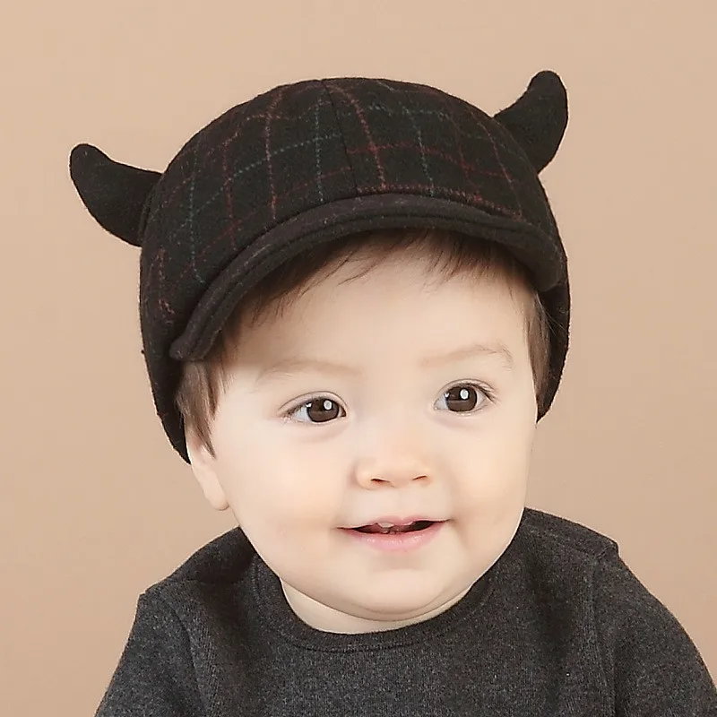 2016 New Spring Autumn Baby Boy Plaid Hat Ox Horns Hats Flat Cap