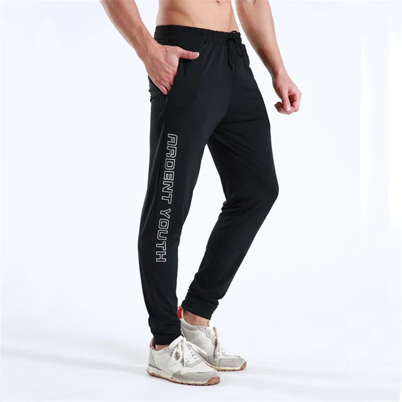 

2019 New High Quality Jogger Gyms Pants Men Breathable Fitness Bodybuilding Gyms Pants Runners Clothing Sweatpants Men