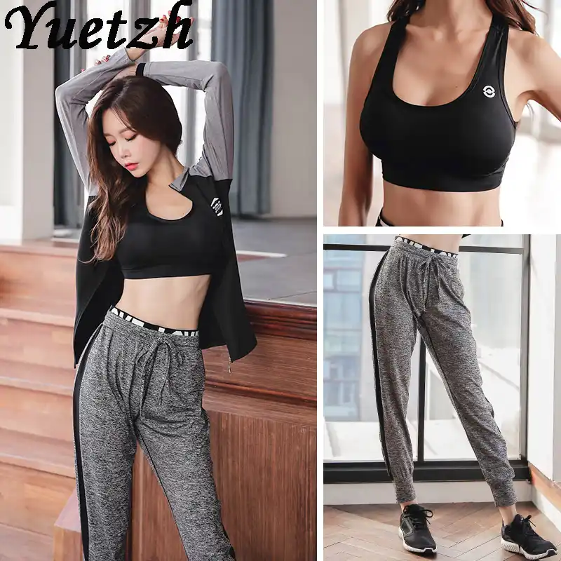 tracksuit for travelling
