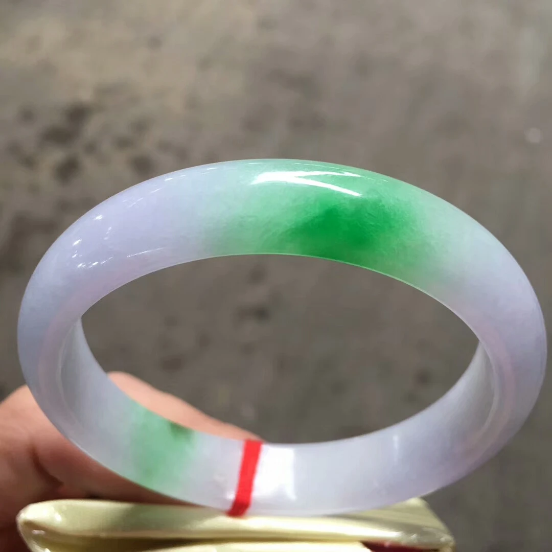 

Only One !59.5MM Certified (Grade A)100% Natural Green Jadeite JADE Bracelet Women Bangle