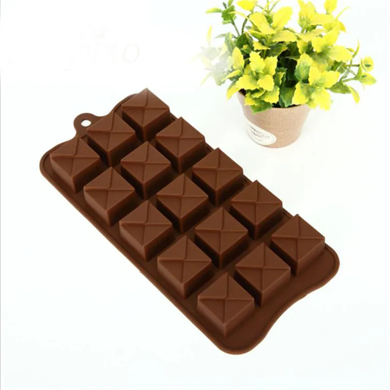 

Creative Pyramid Shape Silicone Cake Mousse Mould DIY Cake Tool Chocolate Mold Baking Tools Kitchen Accessories