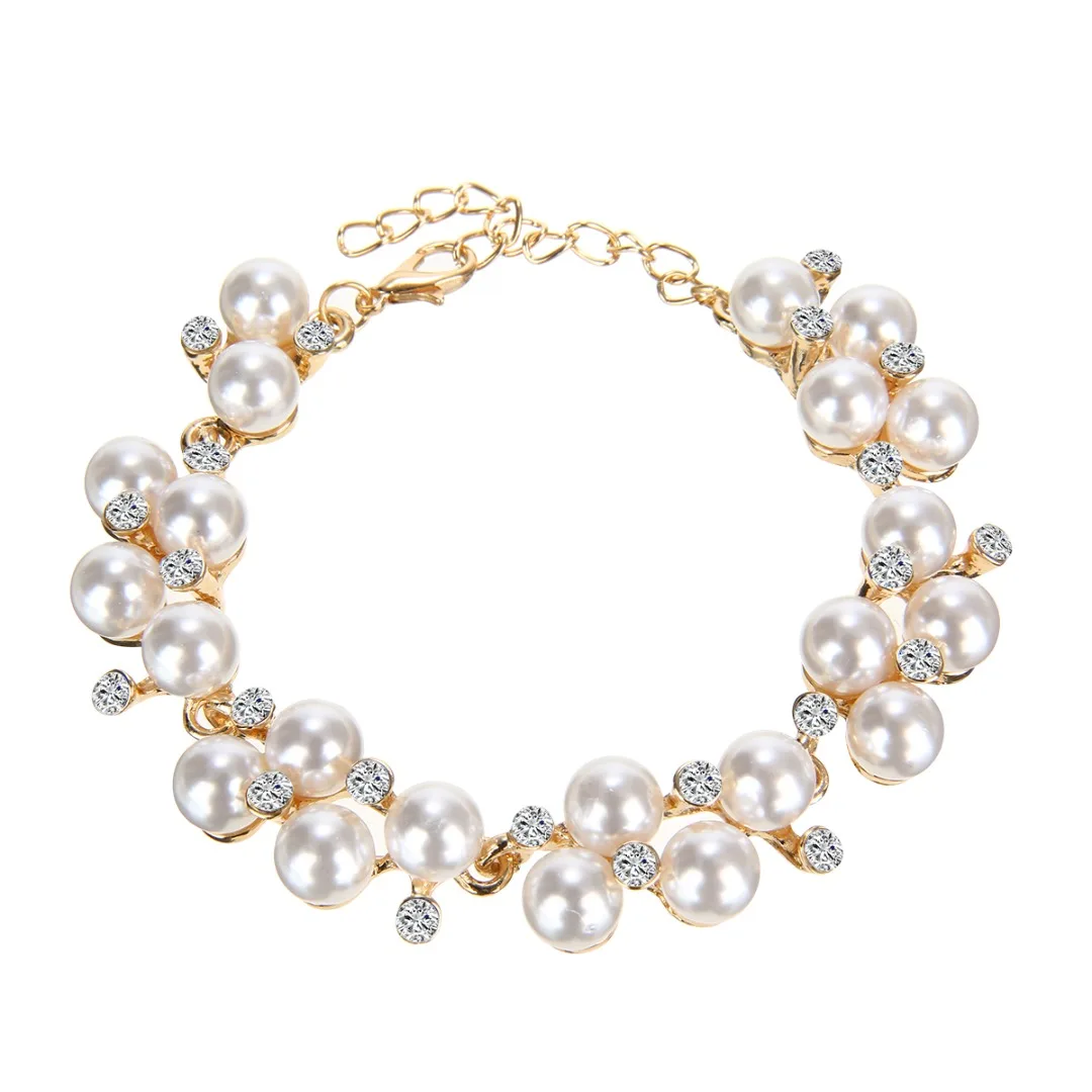 Luxury Simulated Pearl Beads Bracelet Shellhard Fashion Rhinestone Crystal Bracelet Bangle For Women Wedding Jewelry Accessories