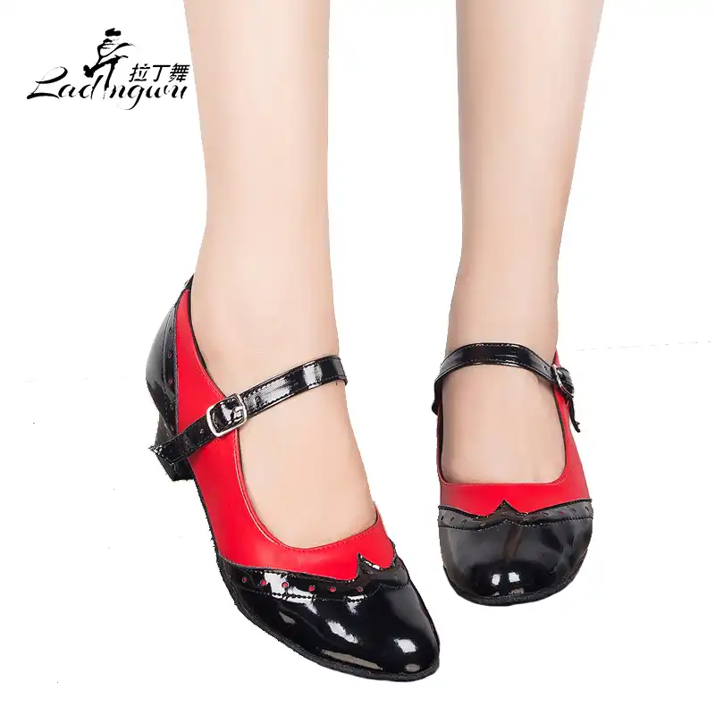 closed toe shoes for fall