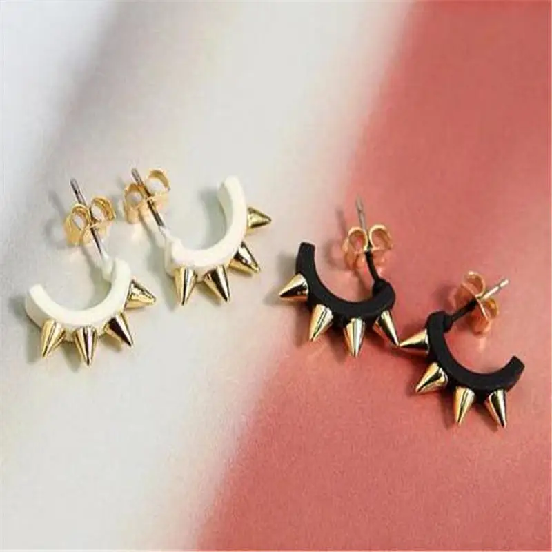

iMucci retro U type Pin Piercing Earrings Rock Punk Screw Spike Rivet Earring Ear Studs for Women Men