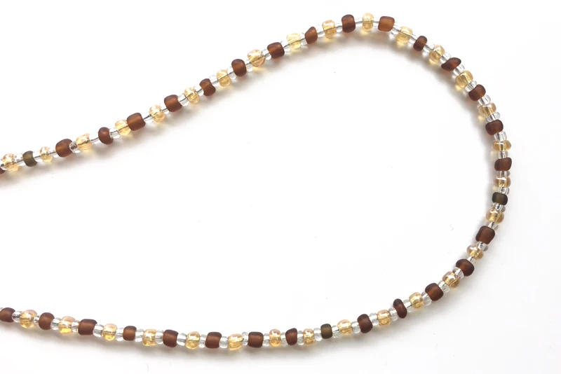 Small Beaded Glasses Chain Women detail (6)