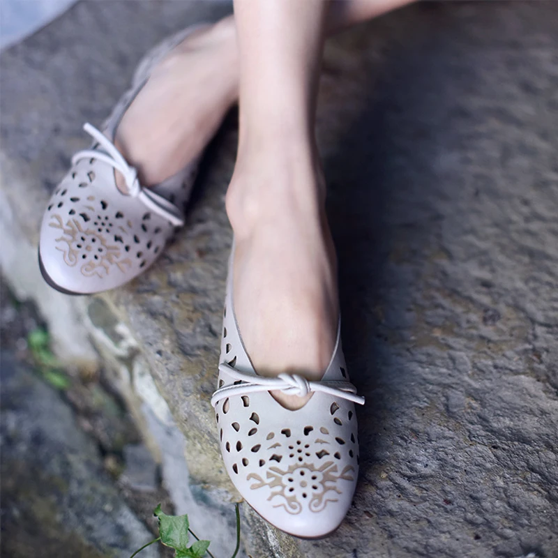 

Artmu Original Retro Literature Shallow Mouth Hollow Women Sandal Comfortable Leather Soft Sole Flat Handmade Shoes 1860-16