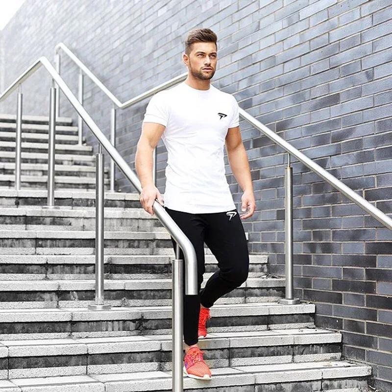 3381279430_2107632900