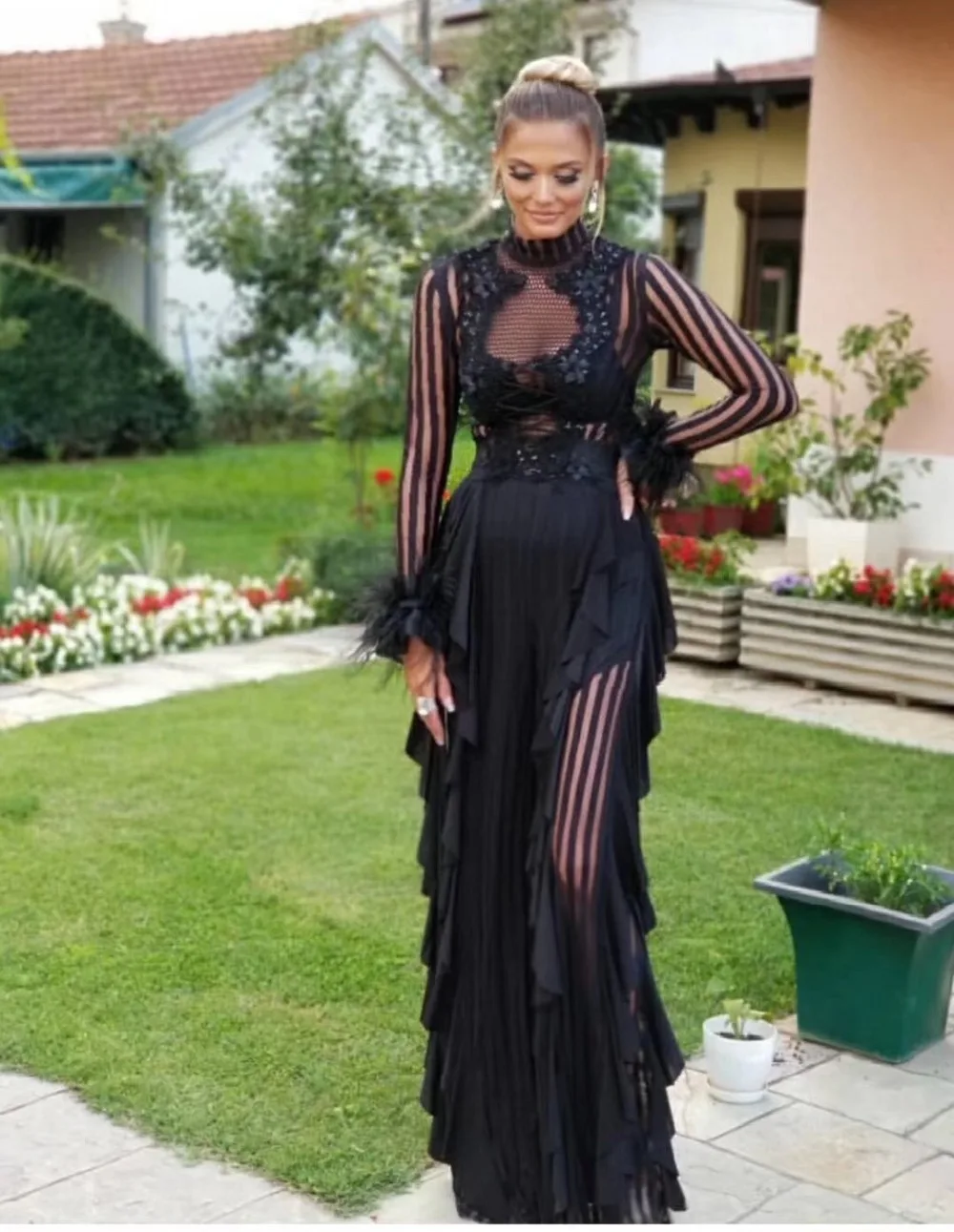 Nieuwe Luxe Sexy Feather Ruches Vrouwen Maxi Lange Jurk 2019 Bodycon Party Dress Nieuwe Luxe Sexy Feather Ruches Vrouwen Maxi Lange Jurk 2019 Bodycon Party Dress