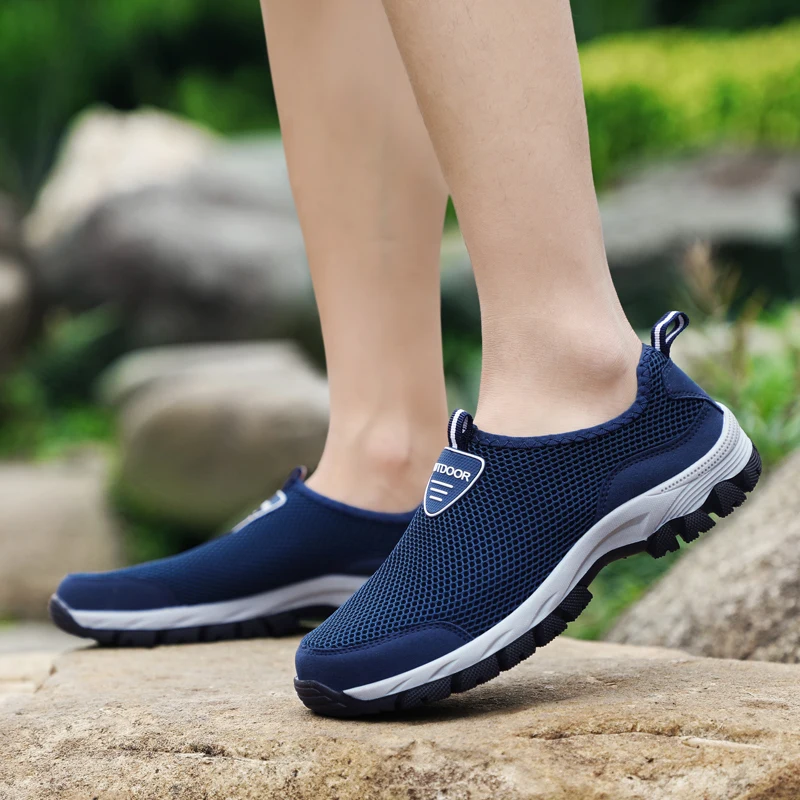 

2019 Men's Sneakers Men Summer Comfortable Casual Shoes Slip-on Breathable Air Mesh Flats Trainers Sneakers Water Loafers Shoes