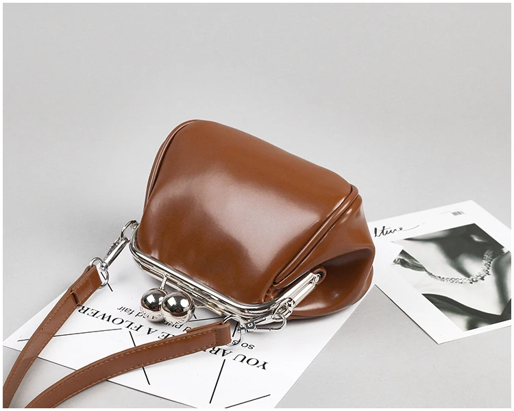 bags women leather shoulder crossbody bag women's handbag kiss lock bag (20)