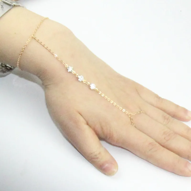 

NS18 New Fashion Simple Finger Chain Finger Ring Hand Chain for Women New Bohemian Style Chain Finger Harness Bangles Wholesale