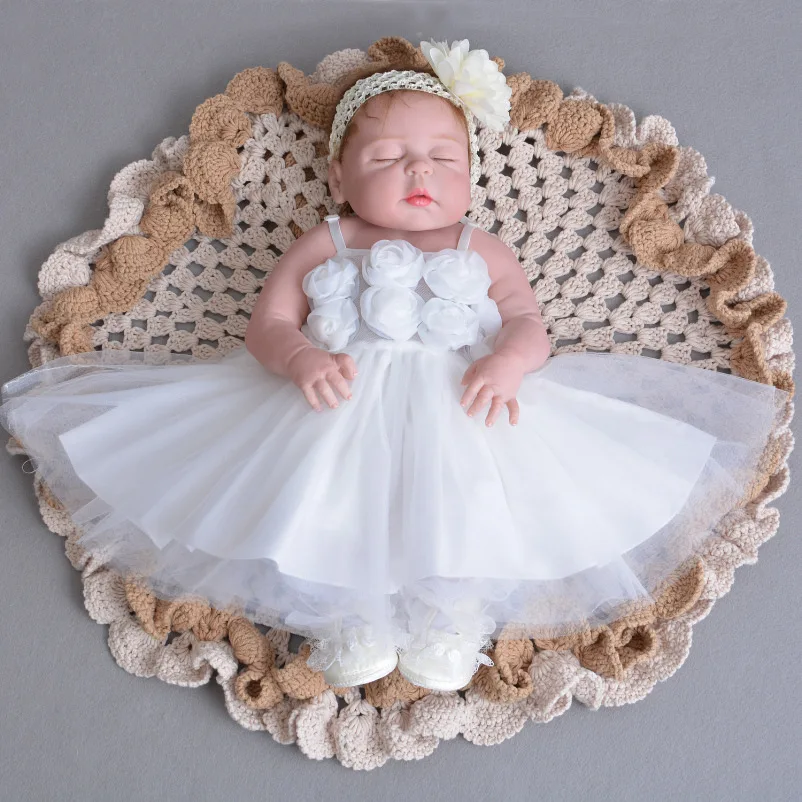 

55cm Full body silicone reborn baby doll toys lifelike sleeping reborn princess girl babies brithday gifts bathe toy kids boneca