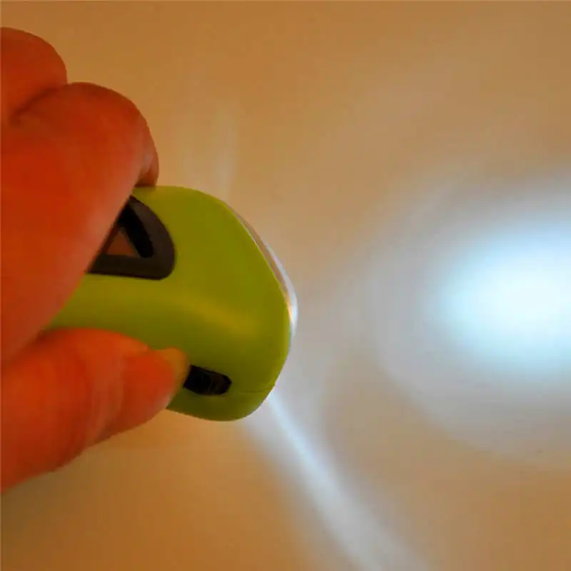 3LED Hand Crank Dynamo+Solar powerful led flashlight rechargeable for Carabiner Camping Flashlight laser pointer #4S18 (4)